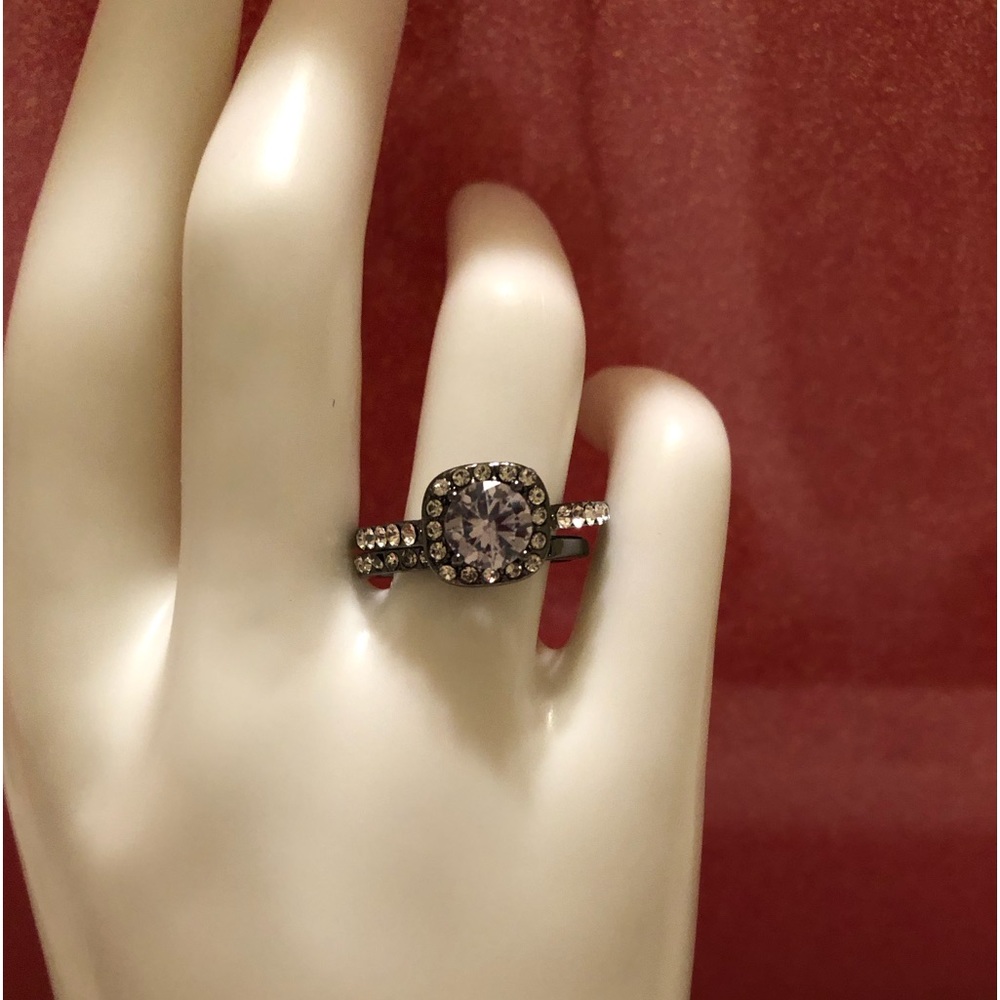 Bridal Set; Stainless Steel (Dark); Zircon; Size 8 - Picture 3 of 10